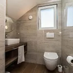 펜션 Mar Am Mit Beheiztem Pool- Jacuzzi By Interhome 프리블라카