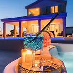 Mar Am Mit Beheiztem Pool- Jacuzzi By Interhome 펜션 *