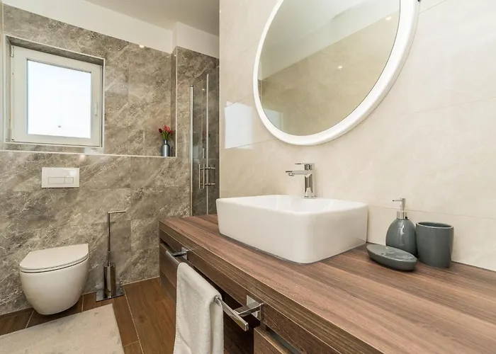 Mar Am Mit Beheiztem Pool- Jacuzzi By Interhome * Privlaka (Zadar)