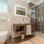 Mar Am Mit Beheiztem Pool- Jacuzzi By Interhome Tatil Evi Privlaka (Zadar)