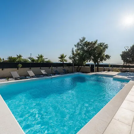 Mar Am Mit Beheiztem Pool- Jacuzzi By Interhome * Privlaka (Zadar)