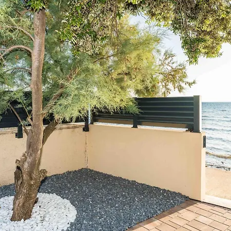 Mar Am Mit Beheiztem Pool- Jacuzzi By Interhome *