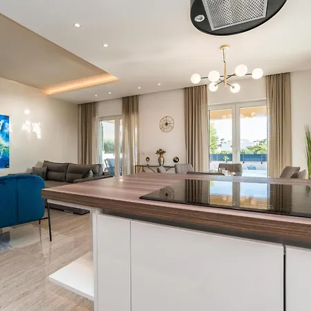 Mar Am Mit Beheiztem Pool- Jacuzzi By Interhome * Privlaka (Zadar)