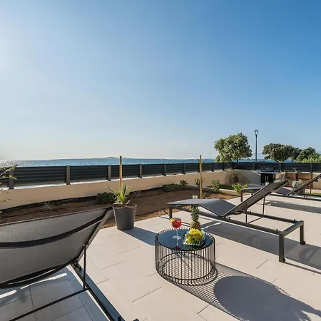 Mar Am Mit Beheiztem Pool- Jacuzzi By Interhome *